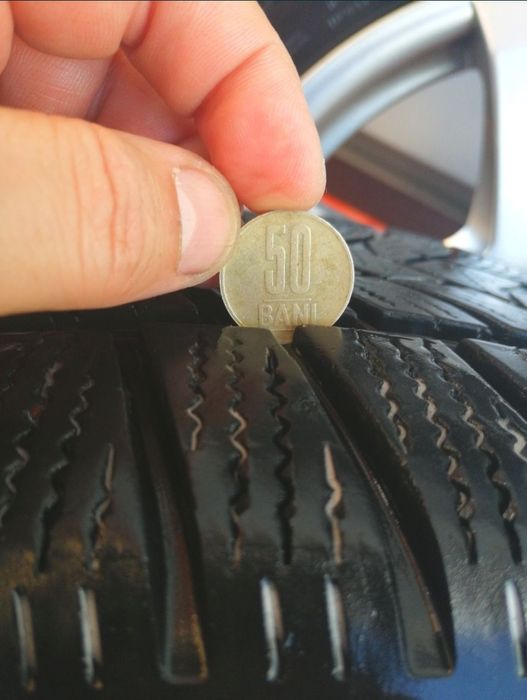 Anvelope de iarnă Dunlop 235/55/17 5x112 cu jante R 17