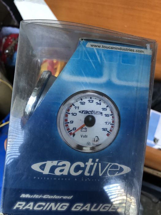 Уред за измерване на налягането на маслото