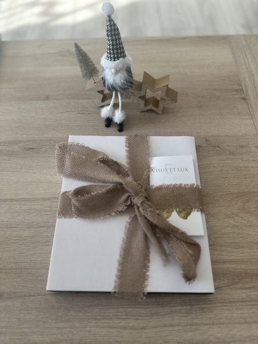 Подаръчен комплект - тетрадка и писалка + малъл бележник