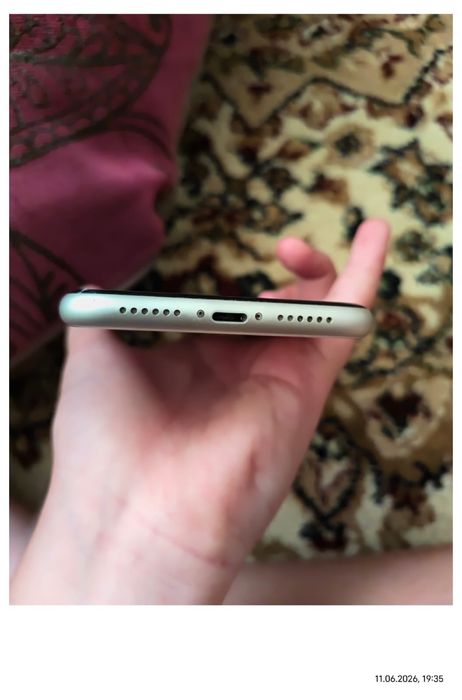 Iphone 11 128гб 83 акб.