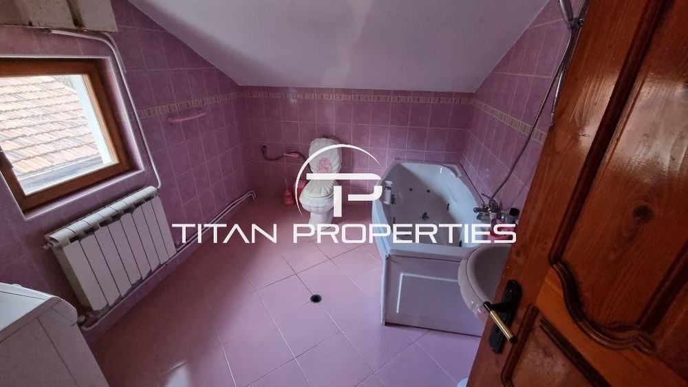 Дава се под наем Къща в Варна, Бриз - 160 кв.м за 1300 € - Снимка #6