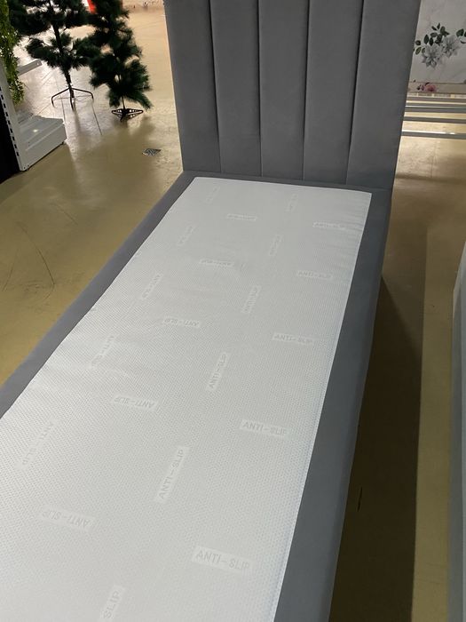 Pat Single, Clasic European, premium cu saltea inclusa 90x200