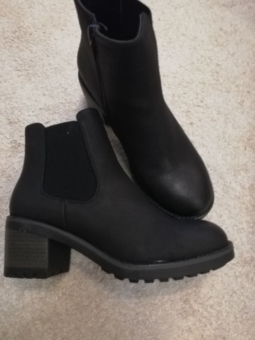 botine only marimea 40