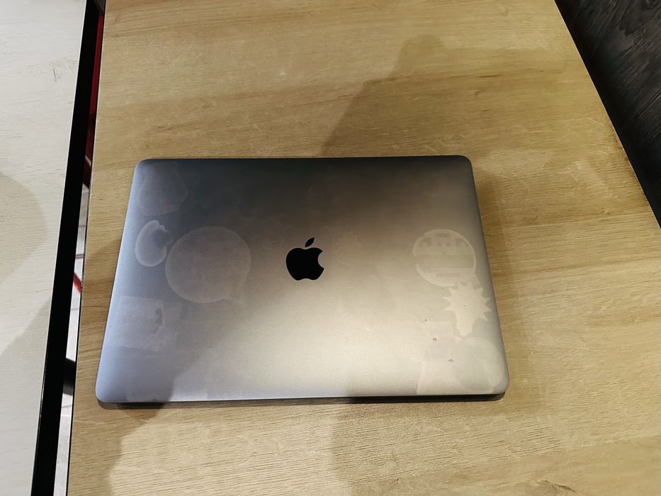 MacBook Air 13.3” 2020