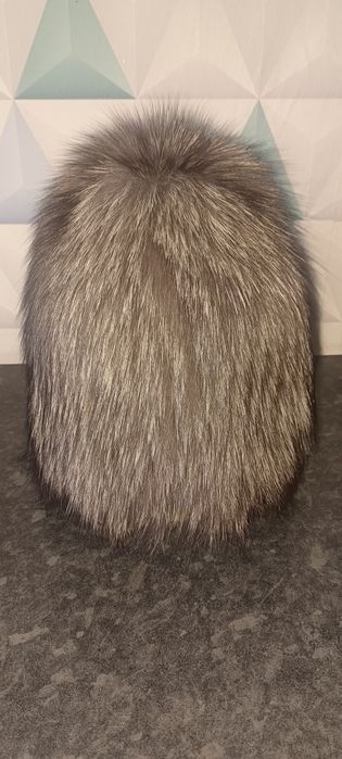 Продам женскую шапку