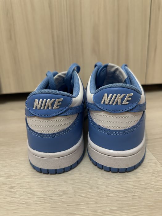 Почти нови маратонки Nike dunk