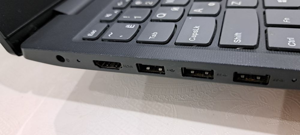 Продается Ноутбук Lenovo