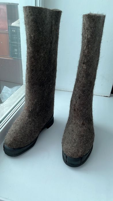 Продам валенки новые