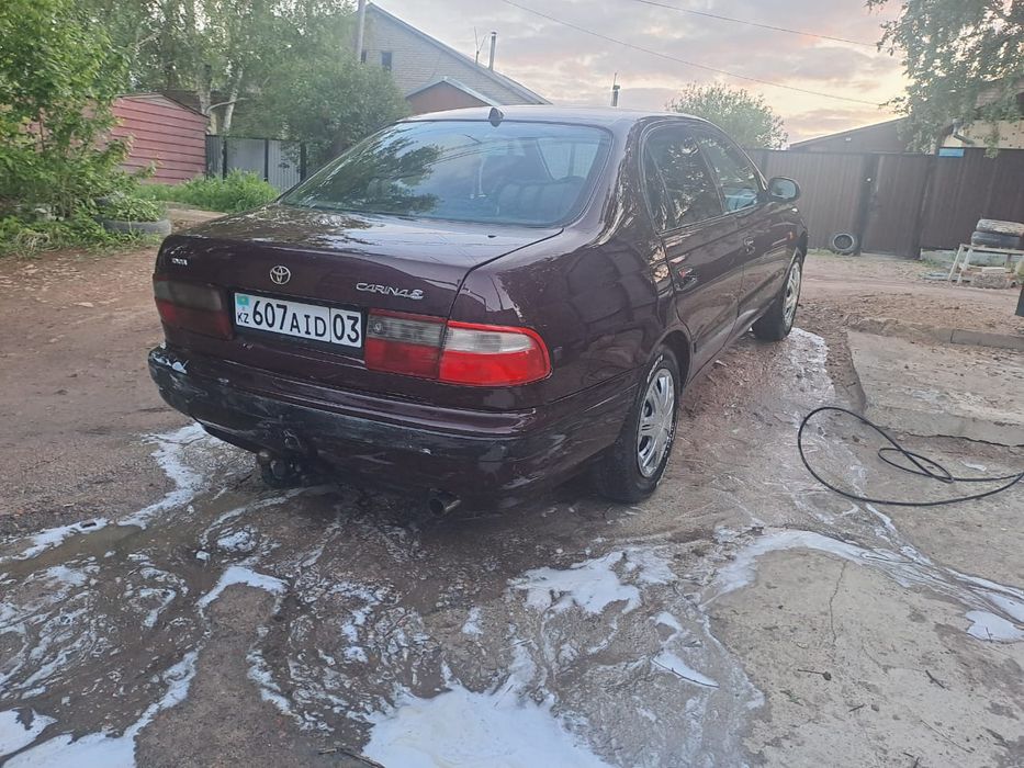 Тайота Карина Е супер