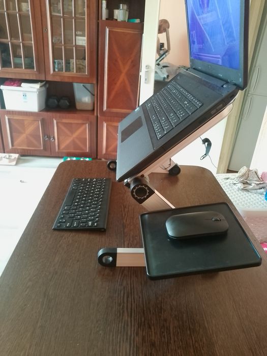 Vand suport / masuta pliabila pentru laptop Armyte+ cu ventilatie, stare 10 din 10, ca noua.