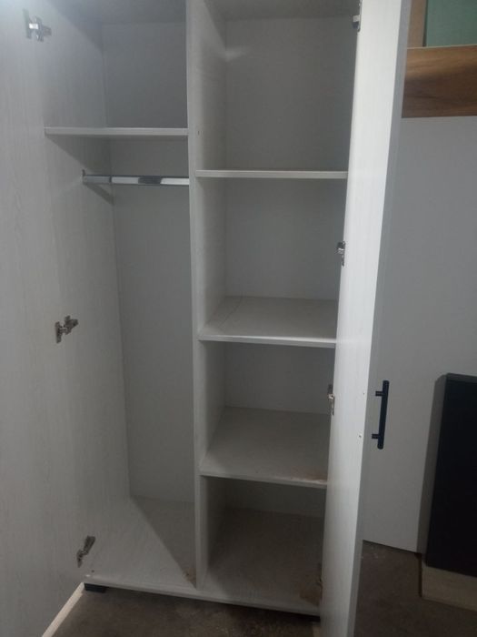 Shkaf 2 eshikli yotohhona uchun