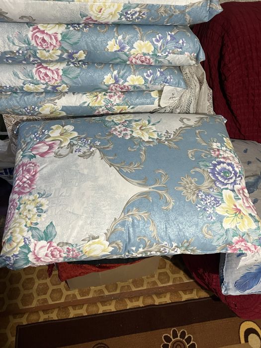 Продам новые подушки