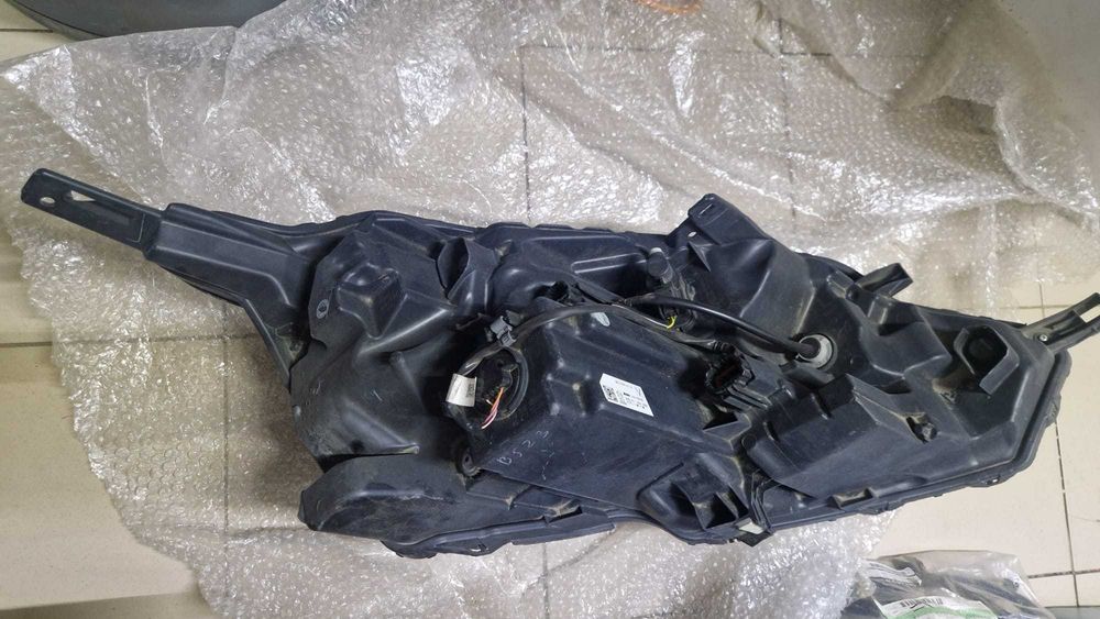 far Qashqai J12 2021-2024 stanga