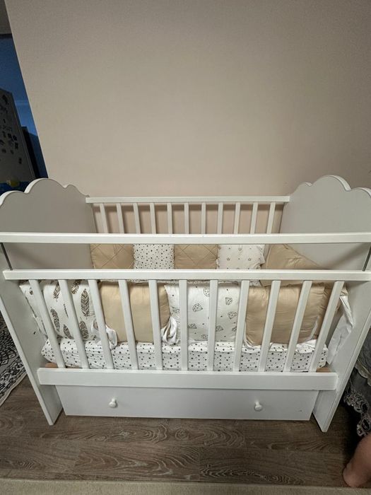 Продам  детскую кровать