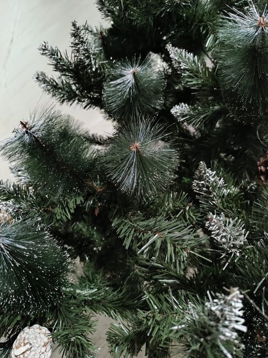 Елка искусственная 180см