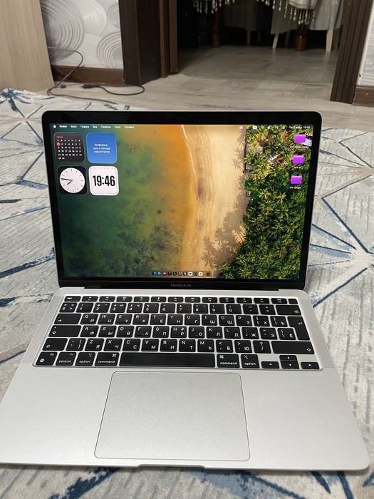 Macbook air 13 М1