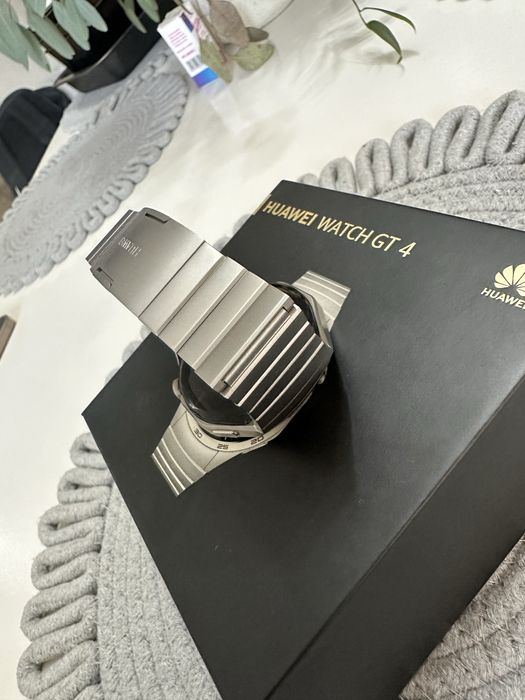 Huawei Watch GT 4 necesita Baterie inlocuita