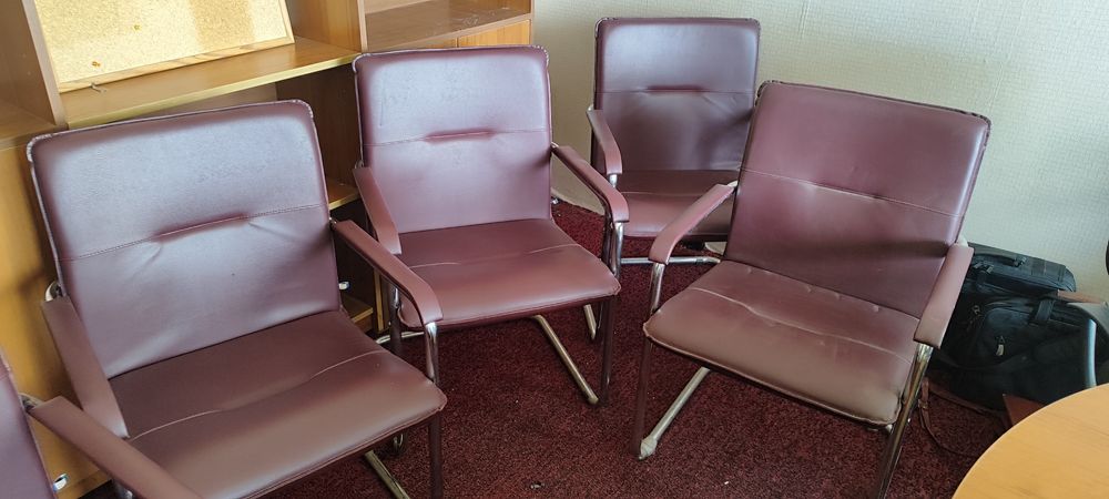 5 конферентни стола