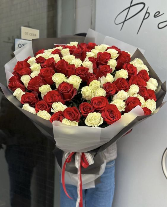 Пионы, Розы Голландия цветы букеты