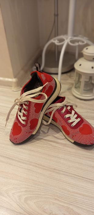 Обувки Love moschino, D&G, G star, Stella sport
