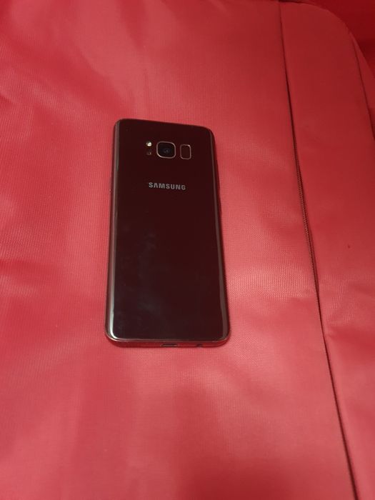 Samsung S8  64/4 Sotiladi