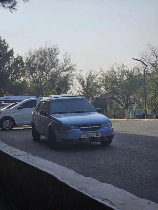 Продаётся нексия 2