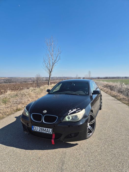 Vând bmw e60 530D