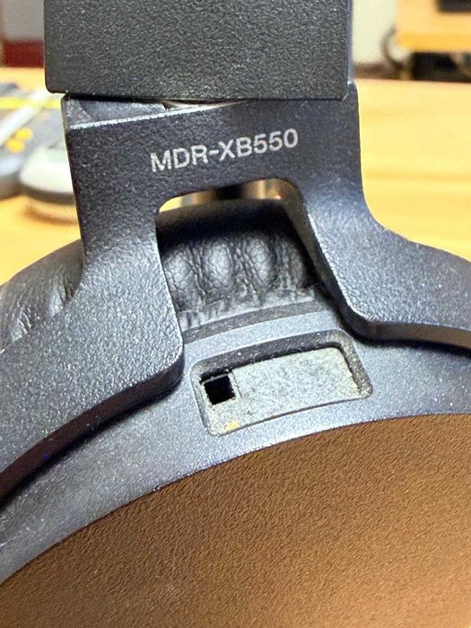Casti Sony MDR-XB550