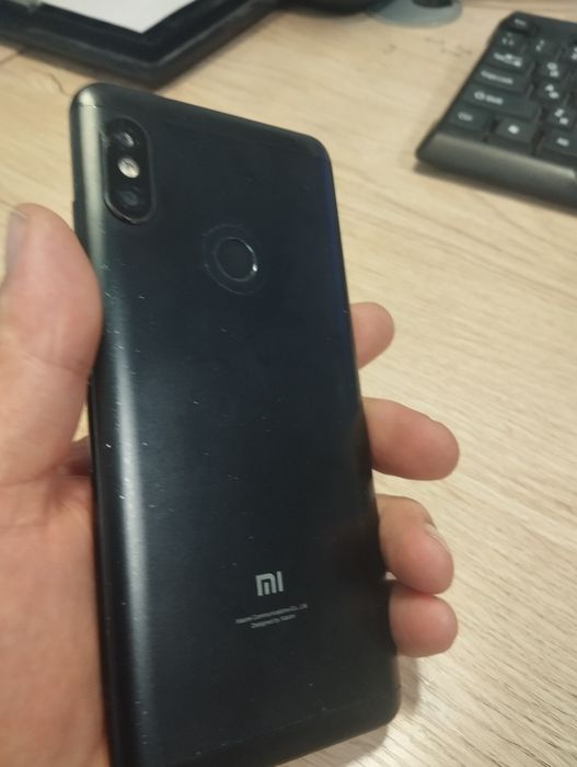 Продается телефон REDMI NOT 5