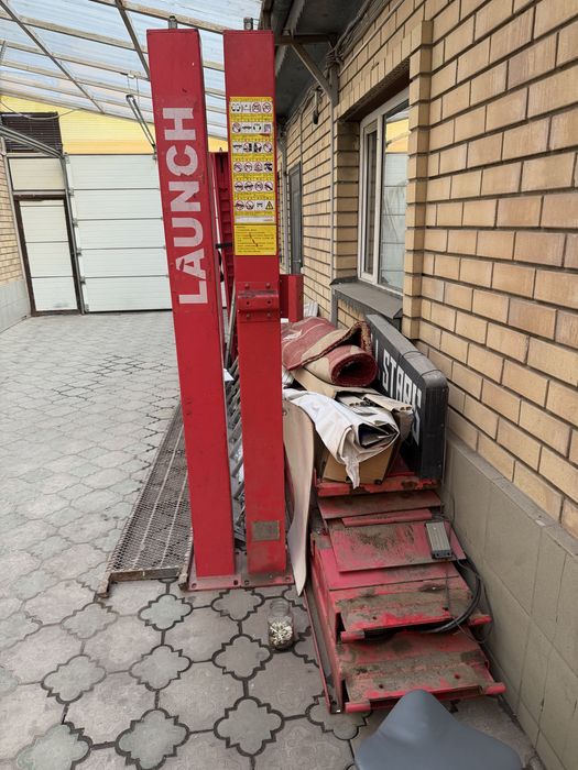 Подьемник для авто