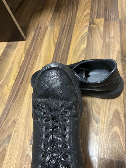 Чернк кожени обувки