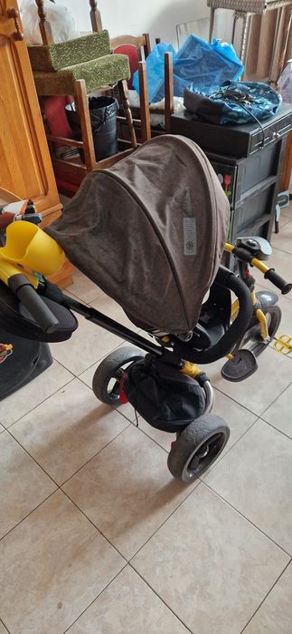 Триколка Lorelli