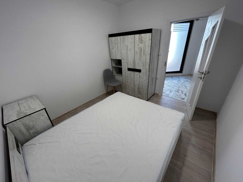 Дава се под наем Двустаен апартамент в Варна, ВИНС - 50 кв.м за 510 € - Снимка #2