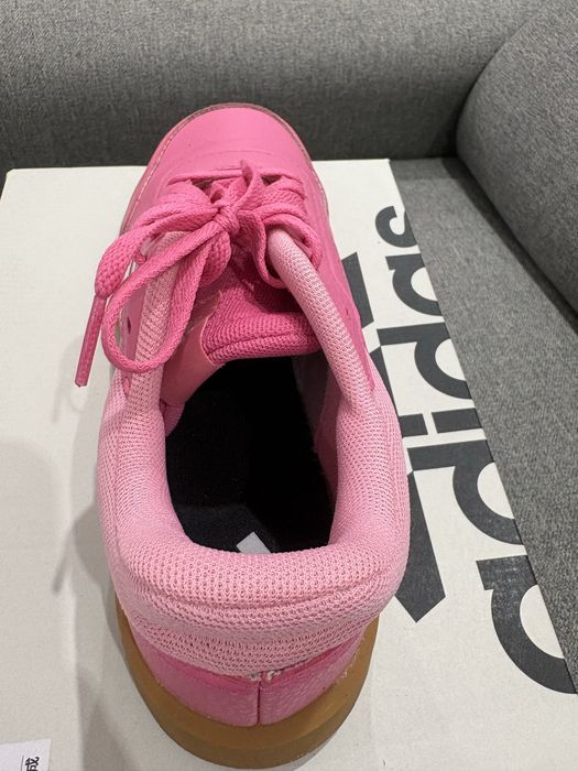 Оригинални розови маратонки Adidas, размер(39)