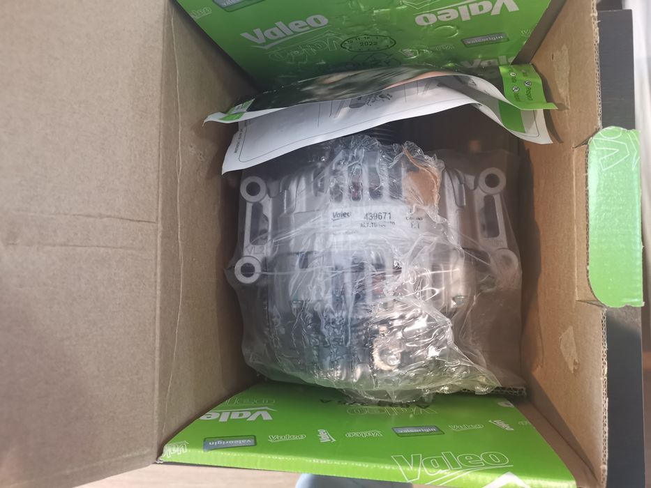 Алтернатор Valeo 439671 Мерцедес 150А