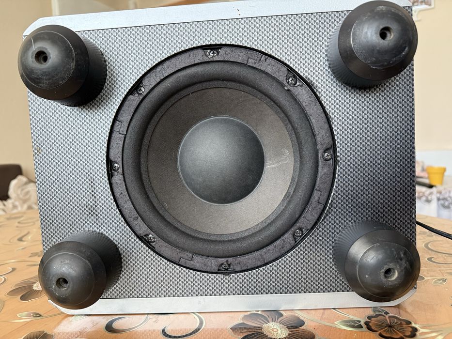 JBL SUB-200/230 8” Subwoofer