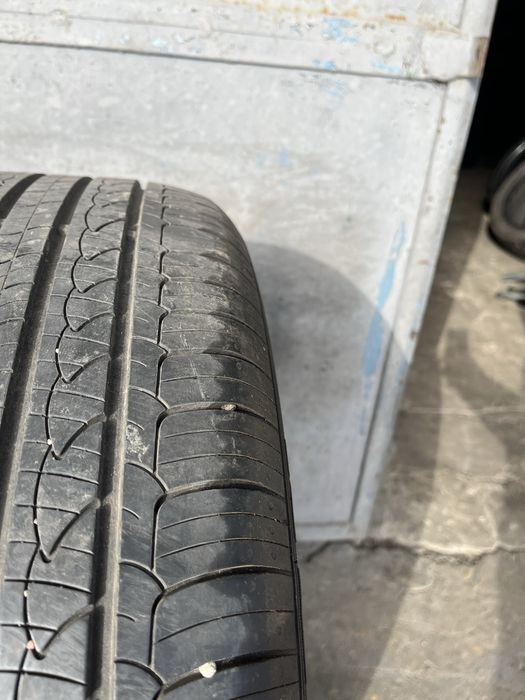 2 бр. всесезонни гуми 215/55/17 Nexen DOT  4721 6 mm