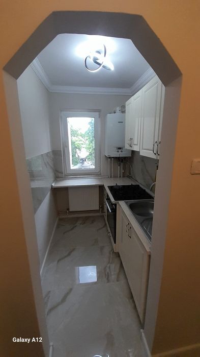 Vand apartament -etaj 2!Mobilat si renovat modern!Avans 30000 eur+Rate!