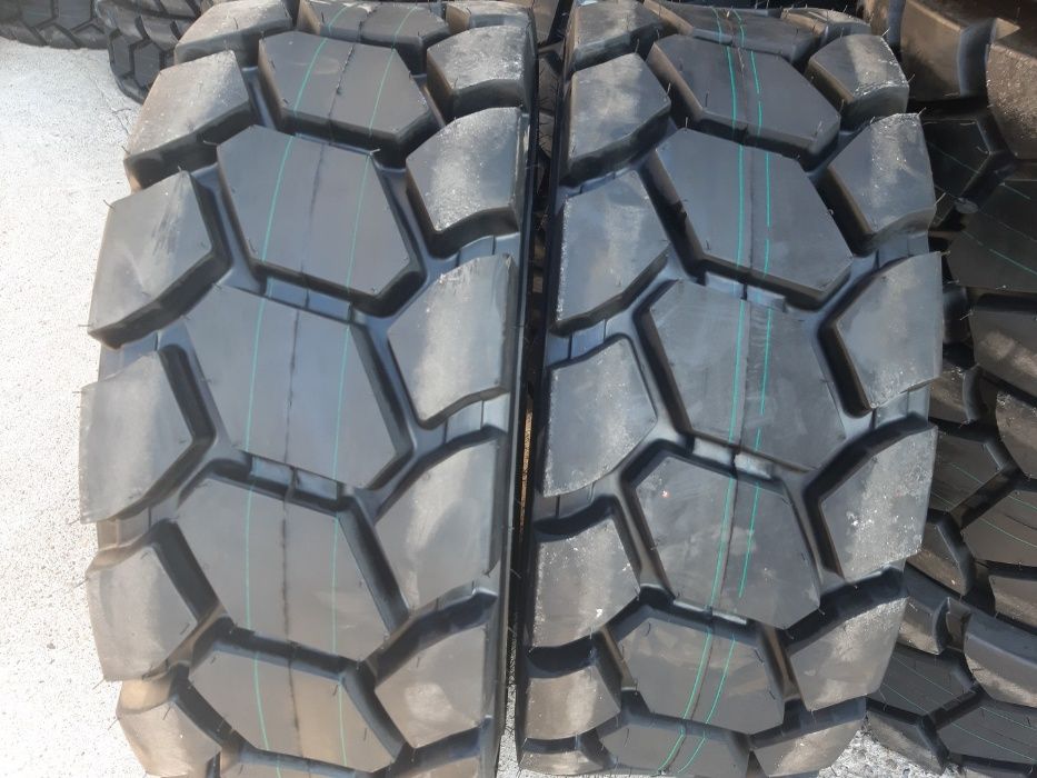 Agricole sau Industriale Cauciucuri noi 10-16.5 Armour Robust ASFALT