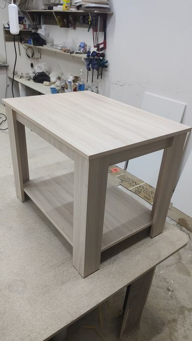 СТОЛИКИ Журнальные.