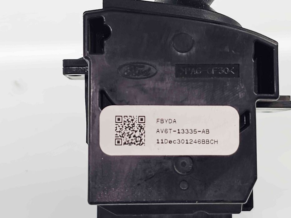 Maneta semnalizare Ford Focus 3 (CB8) [Fabr 2011-2015] AV6T-13335-AB