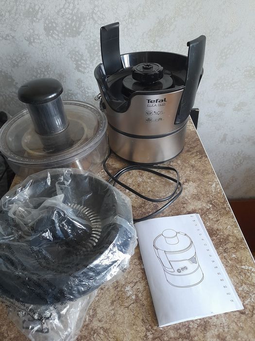 Продаётся соковыжималка  фирмы Tefal
