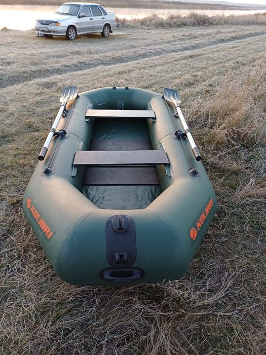 Продам лодку колибри