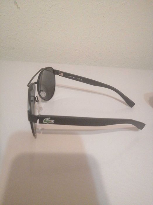 lacoste очила зелени