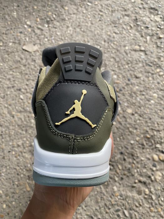 Jordan 4 retro olive
