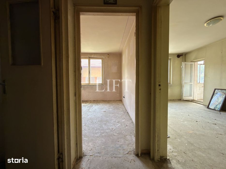 Apartament de 2 camere, 50mp, etaj intermediar, Zona Noua