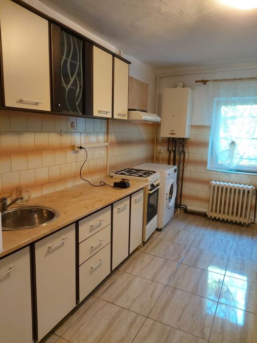 Apartament de închiriat