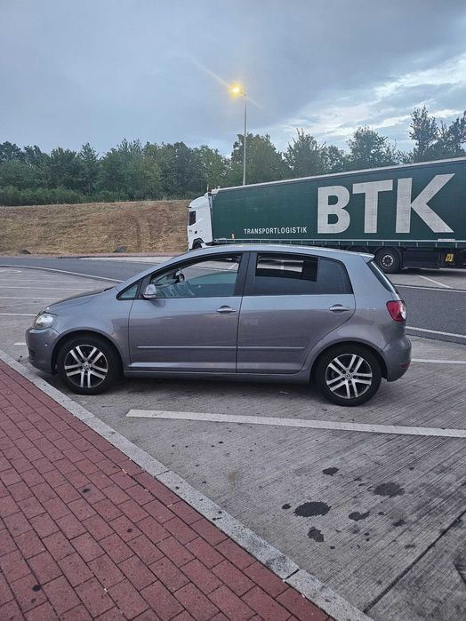 Volkswagen golf plus