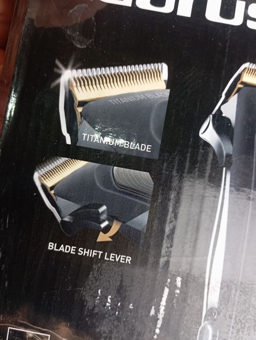 Малинка за подстригване Taurus Titanium