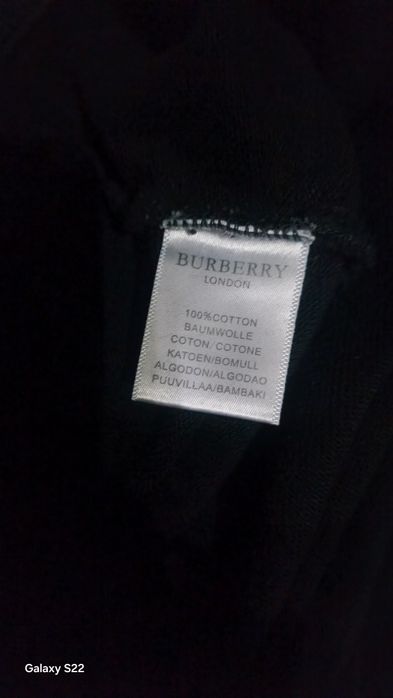Hoodie burberry.